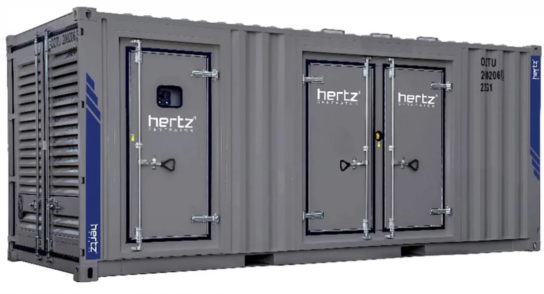 Дизельный генератор Hertz HG 1900 BC в кожухе с АВР